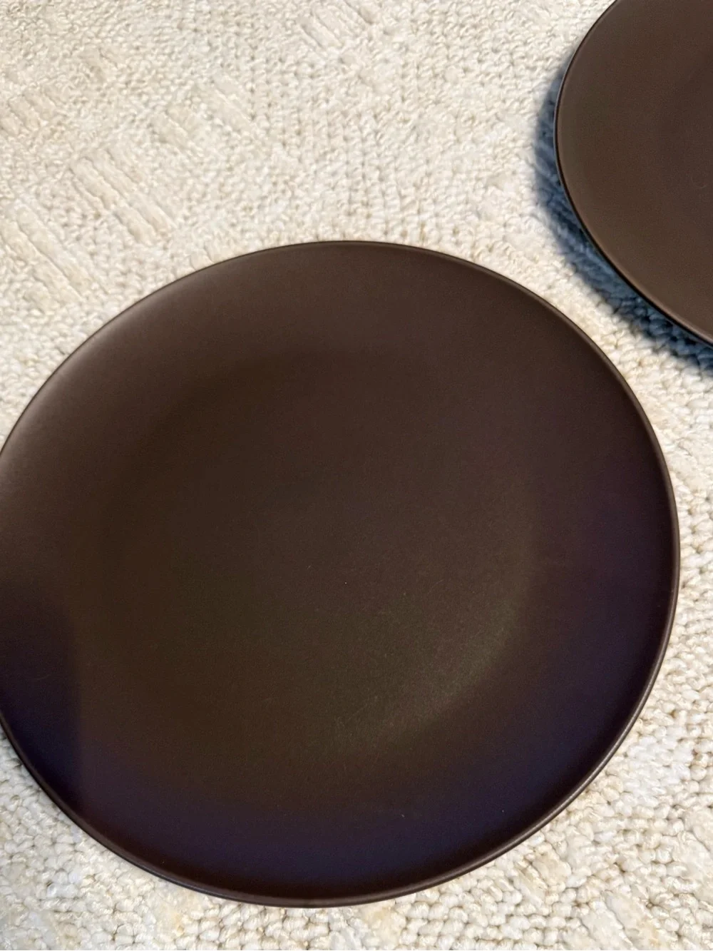 IKEA Dinero Brown set of 4 10” dinner plates and matching 9” bowls